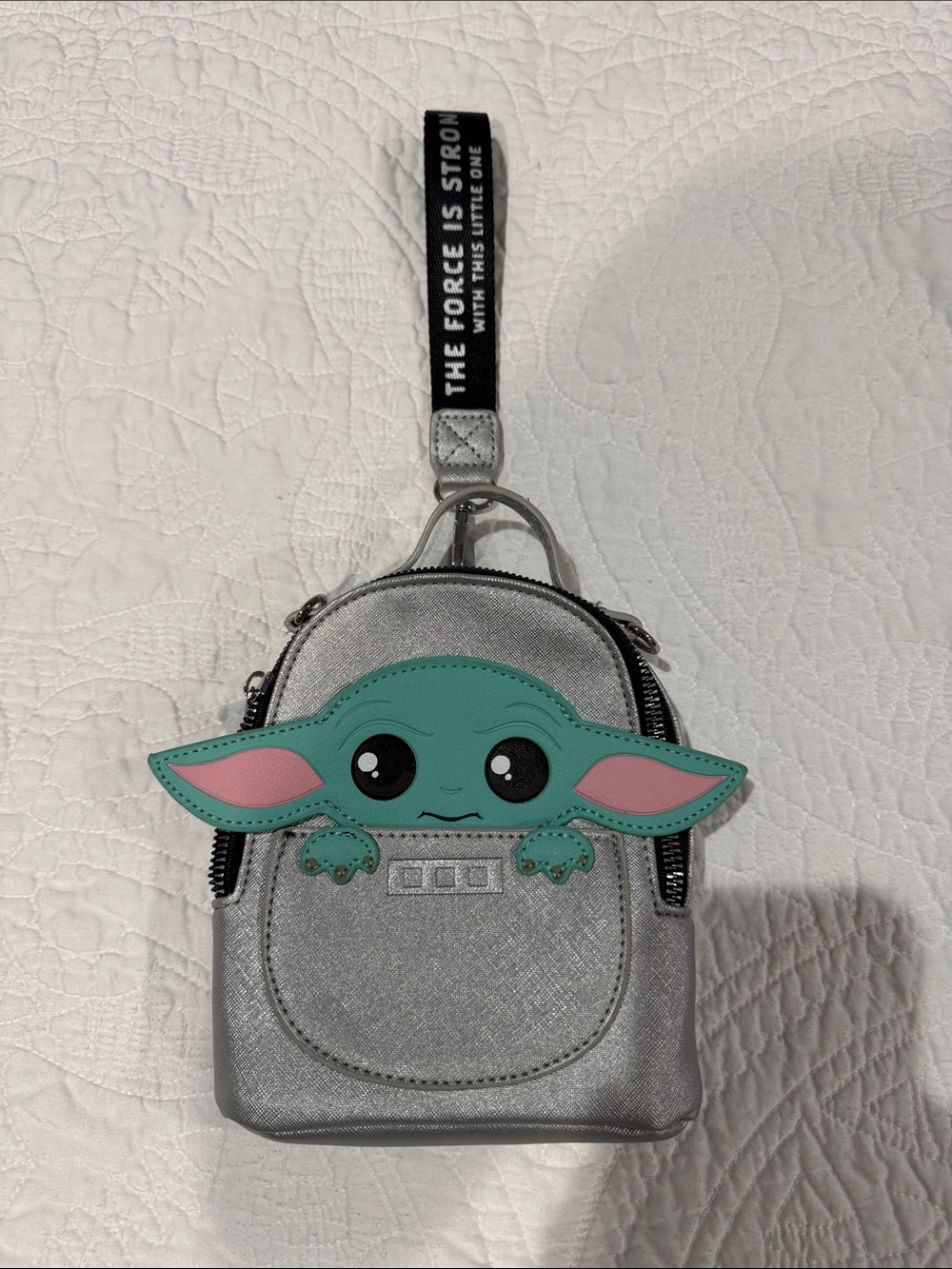 Grogu Baby Yoda Star Wars: The Mandalorian Mini Wristlet Bag